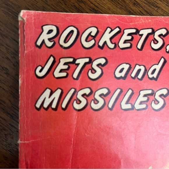 1960 ROCKETS JETS AND MISSILES COMICS CLASSICS
ILLUSTRATRATED - Picture 6 of 16